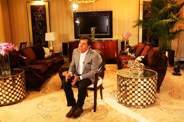 Steve Wynn meets with the media in a villa at Wynn Las Vegas on Wednesday, April 27, 2011.