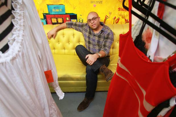 Bungalow Clothing owner Rob Wright says his online retailer has eliminated the worst aspect of shopping for clothes online while preserving the best parts of the experience.